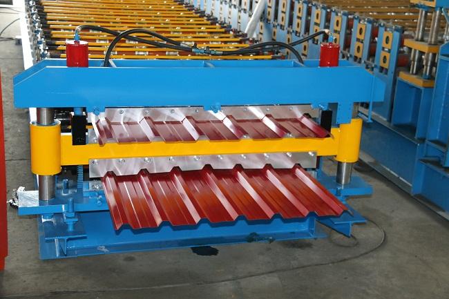Farbmetallprofil-Deckungs-Blech-Deckungs-Maschine mit den 3 Gruppen-Rollen