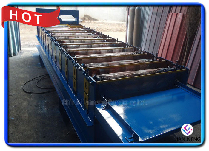 0.3-0.8mm Stärke-Metallrollforming-Systeme, Wand und Dach-Stahldeckungs-Maschine