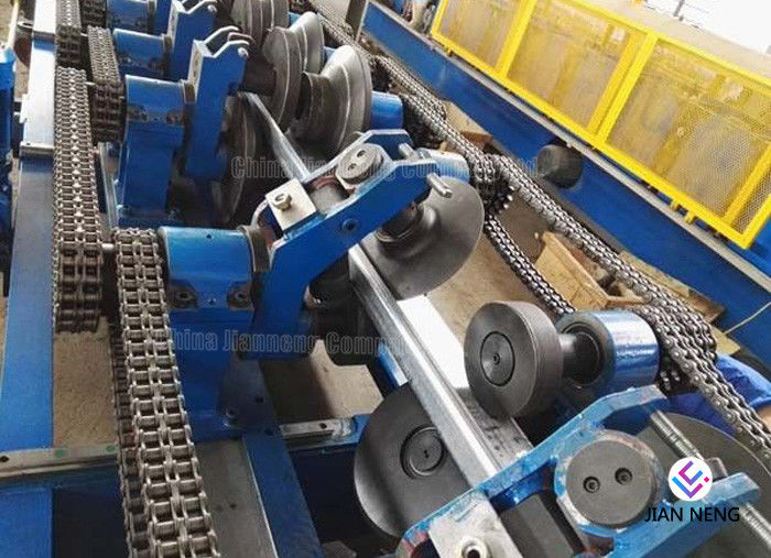 Mpa 345, der Maschinen-Metalldeckungs-Maschine mit Cr12 gewellten lochenden Formen kurvt