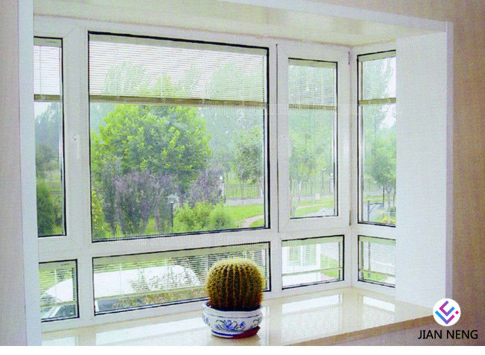Wärmedämmung 6063-T5 Aluminium-Windows und Türen mit Edelstahl-Sicherheit greifen ineinander